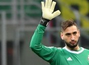 Фанаты "Милана" просят Доннарумму уволить Райолу