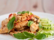 Для салата иногда требуется минимум продуктов