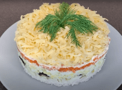 Вкусный салат с вареными яйцами