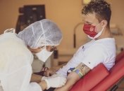 В Україні за добу виявлено 889 нових випадків коронавірусу