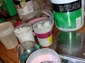 На Луганщине задержали женщин, которые наладили сбыт наркотиков в интернете