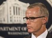 Замглавы ФБР подал в отставку, среди возможных причин — критика Трампа