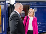 Джулі С. Девіс