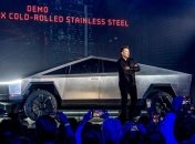 Компанію Tesla тимчасово закрили в Китаї через коронавірус