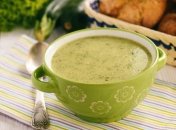 Суп із кабачків настільки смачний, що його проситимуть навіть діти.