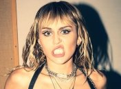 Американская звезда показала, какой была ровно 12 лет назад