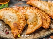 Ленивые чебуреки займут совсем мало времени на приготовление (изображение создано с помощью ИИ)