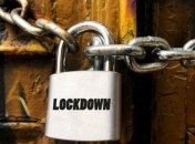 Жесткий карантин в Украине могут ввести на новогодние праздники: что об этом сказал Шмыгаль