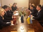 Скандальный закон об образовании: Латвия поддержала Украину