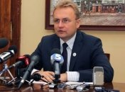 Мэр Львова призывает отказаться от новогодних корпоративов