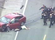 В Сиэтле неизвестный мужчина устроил стрельбу