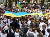 Госстат: Украинцев стало меньше на сто тысяч за полгода