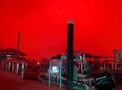 Пейзажи преисподней: в Австралии небо окрасилось в кроваво-красный цвет 