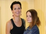 Певица Слава представила публике свою дочь