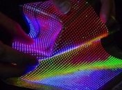 Ученые смогли установить на ткань OLED-дисплей