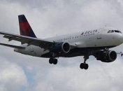 Загоревшийся планшет Samsung привел к экстренной посадке самолета