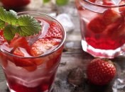 Ароматний коктейль чудово вгамує спрагу в спекотний день