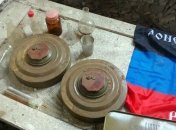 В Донецкой области обнаружили тайник с боеприпасами и взрывчаткой