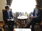 Инвестиции и борьба с коронавирусом: Кулеба поговорил с послом Кореи 