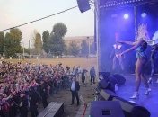 Оля Полякова в розпал епідемії коронавірусу дала концерт для вчителів в Харкові (фото, відео)