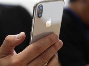 Apple возвращает iPhone X на прилавки магазинов