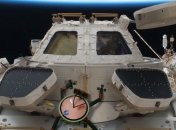 В NASA создали ползающего по кораблю робота (Видео)