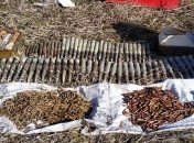 На Луганщине обнаружили схрон с артснарядами, обложенный противотанковыми минами