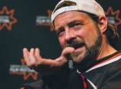 Кевин Смит начал работу над новым проектом - мультфильме о Зеленом Шершне