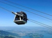 Двухэтажная канатная дорога теперь в Швейцарии