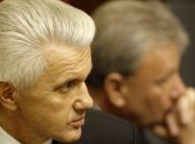 Эксперт: Литвин мог не подписывать языковой закон