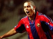 Почему Роналдо сыграл за "Барселону" всего один сезон