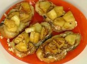 Гренки с ананасом