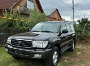 Toyota Land Cruiser 100