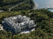 Олигархи скинулись: биограф президента РФ объяснил, откуда у Путина дворец в Геленджике