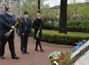 Руководство ВР почтило память ликвидаторов Чернобыльской катастрофы (Фото)