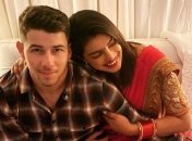 Приянка Чопра и Ник Джонас отмечают традиционный индуистский праздник