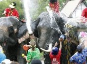 Жители Таиланда сегодня празднуют Новый год