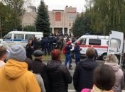 В школе Ижевска погибли по меньшей мере 15 человек, в том числе дети
