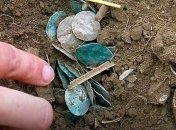 Найден серебряный клад из монет и украшений конца XI века