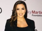 Самый милый малыш: Ева Лонгория приехала в Канны с 11-месячным сыном