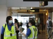 Аэропорты Канады будут принимать меньше авиарейсов из других стран