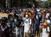 Протесты в Венесуэле: Власти задержали почти 3 тыс. человек