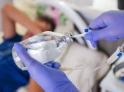 "На полу спали две медсестрички": в сети рассказали, в каких условиях лечат украинцев от коронавируса