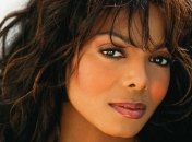 51-летняя Джанет Джексон сильно похудела