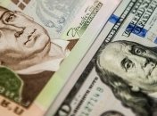 Украинцы больше продают доллар, чем покупают – о чем это говорит?