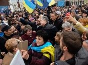 "Формула Штайнмайера": Порошенко тоже пришел на Майдан (Фото и видео)