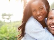 Науковці з'ясували, що чоловіки і жінки закохуються по-різному