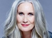 56-летняя модель в нижнем белье и без макияжа снялась для журнала