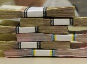 Украина вязнет в долгах и погружается в пучину новых обязательств.