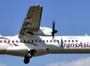 Число жертв авиакатастрофы в Тайване возросло до 35 человек